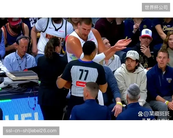 新规为防守悍将提供喘息机会，但小组赛阶段仍需严格控制犯规动作。